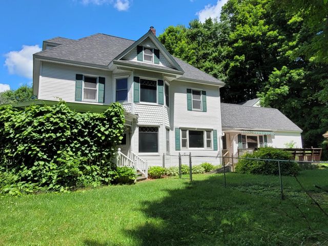 17 Maplewood Avenue, Milton, VT 05468