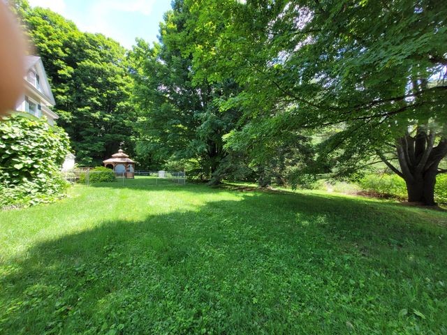 17 Maplewood Avenue, Milton, VT 05468