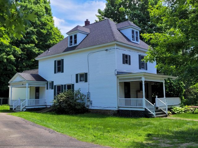 17 Maplewood Avenue, Milton, VT 05468