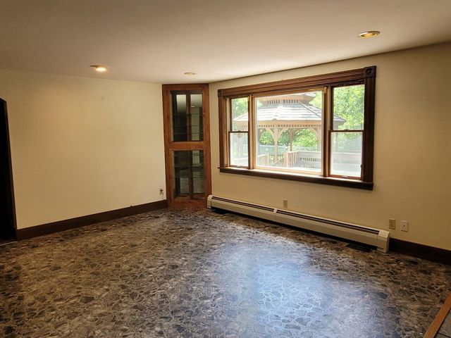 17 Maplewood Avenue, Milton, VT 05468
