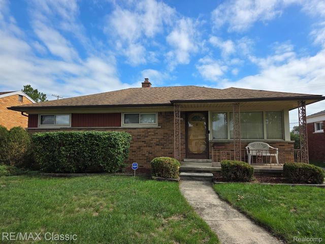 25624 Collingwood Street, Roseville, MI 48066