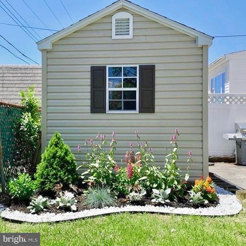 1402 CONWAY DR, Swarthmore, PA 19081