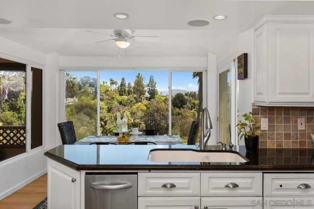 11651 Shadowglen Road, El Cajon, CA 92020