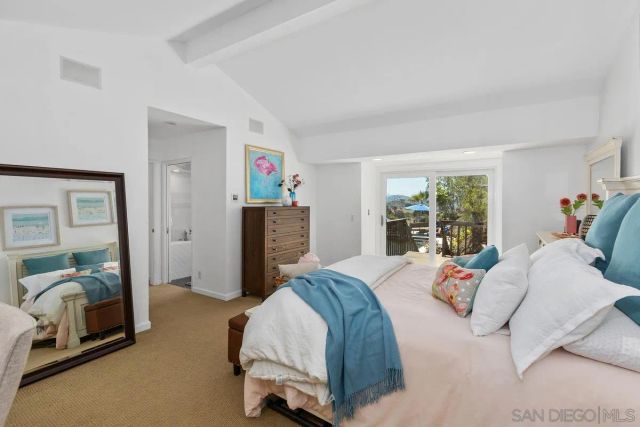 11651 Shadowglen Road, El Cajon, CA 92020