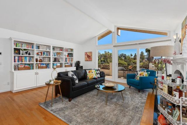 11651 Shadowglen Road, El Cajon, CA 92020