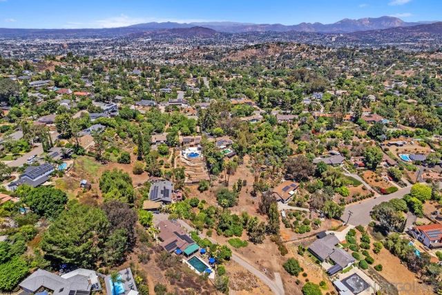 11651 Shadowglen Road, El Cajon, CA 92020