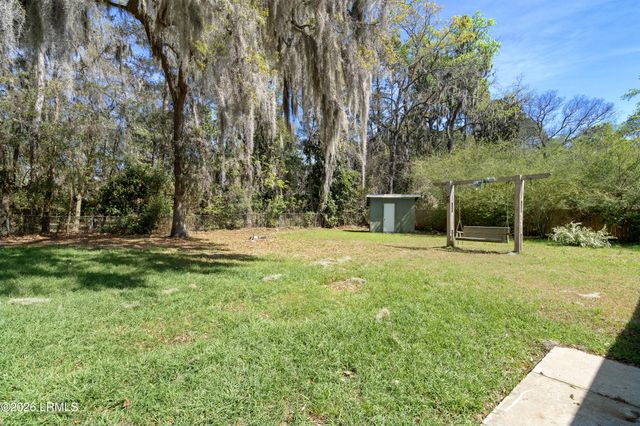 3007 Cherry Boulevard, Beaufort, SC 29902