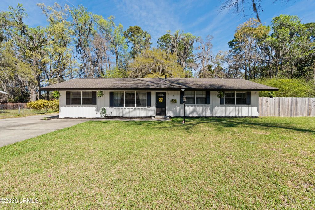 3007 Cherry Boulevard, Beaufort, SC 29902