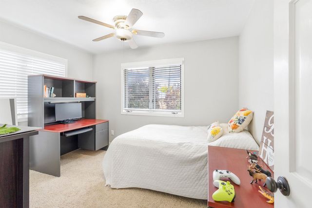 6616 Lafayette, Raymond, IA 50667