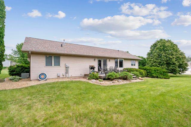 6616 Lafayette, Raymond, IA 50667