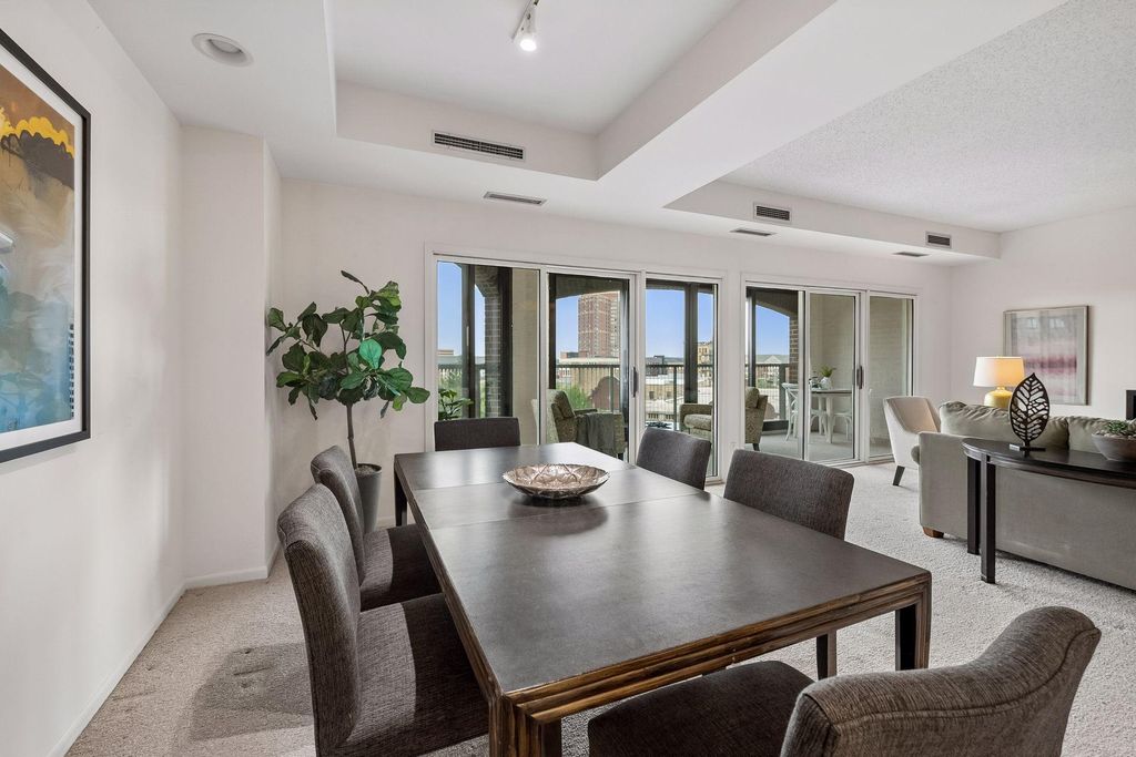 1201 Yale Place 403, Minneapolis, MN 55403 — photo 4