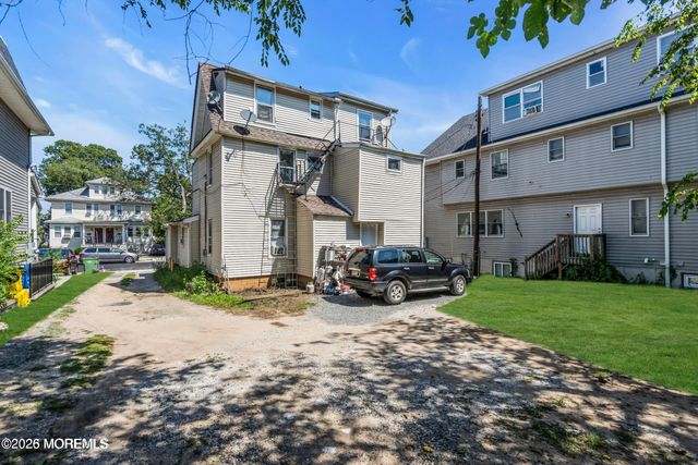 116 6th Street, Lakewood, NJ 08701