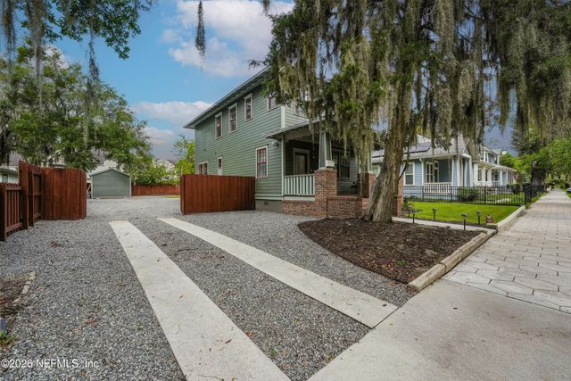 1132 N MARKET Street, Jacksonville, FL 32206