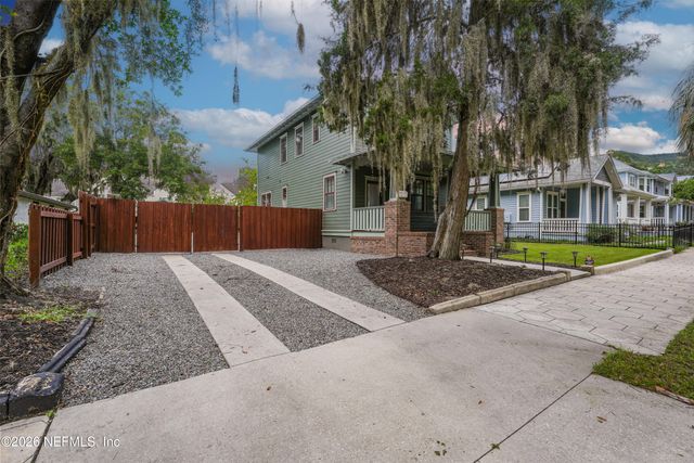 1132 N MARKET Street, Jacksonville, FL 32206