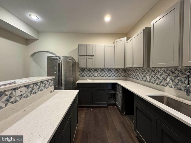 405 YALE AVENUE, Baltimore, MD 21229