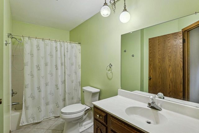 720 Stafford ROAD, Janesville, WI 53546