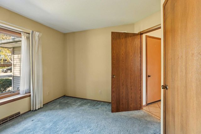 720 Stafford ROAD, Janesville, WI 53546