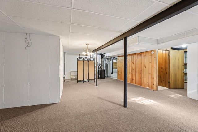 720 Stafford ROAD, Janesville, WI 53546