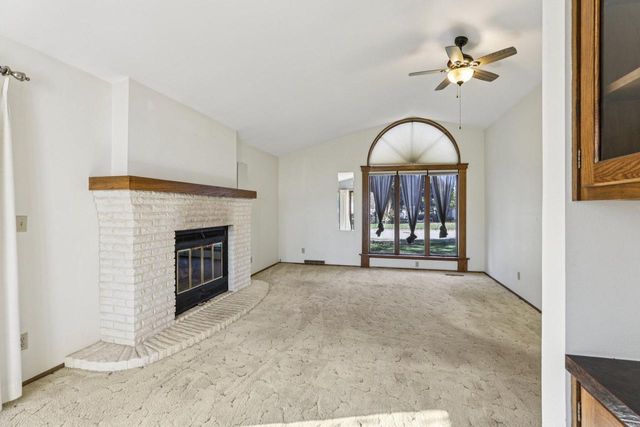 720 Stafford ROAD, Janesville, WI 53546