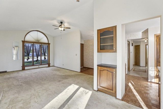 720 Stafford ROAD, Janesville, WI 53546