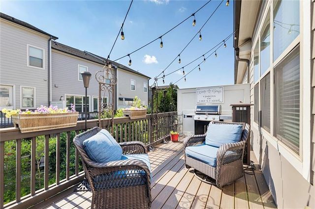 1011 Milhaven Drive, Roswell, GA 30076