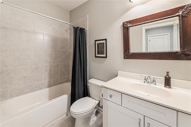 1011 Milhaven Drive, Roswell, GA 30076