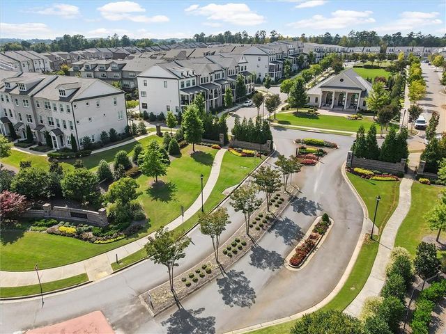 1011 Milhaven Drive, Roswell, GA 30076