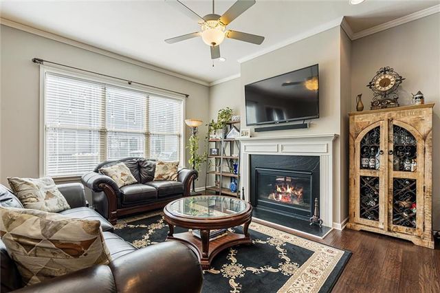 1011 Milhaven Drive, Roswell, GA 30076