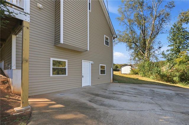 38 Betty Lane, Douglasville, GA 30134