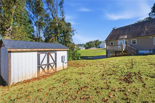 38 Betty Lane, Douglasville, GA 30134