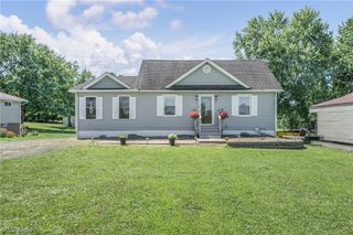 2342 Salt Springs Road, Mcdonald, OH 44437
