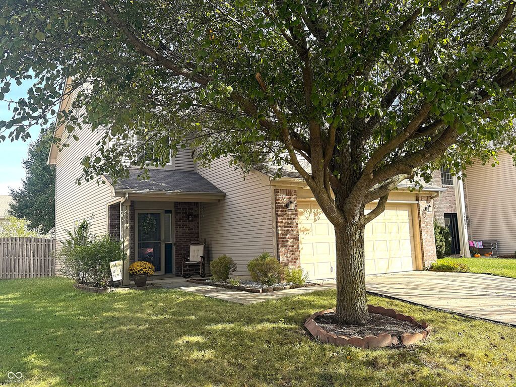 14886 War Emblem Drive, Noblesville, IN 46060