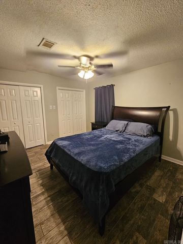 1910 Harmon Drive, Benton, AR 72015