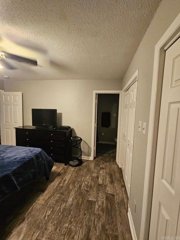 1910 Harmon Drive, Benton, AR 72015