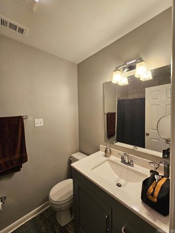 1910 Harmon Drive, Benton, AR 72015