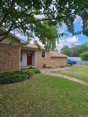1910 Harmon Drive, Benton, AR 72015