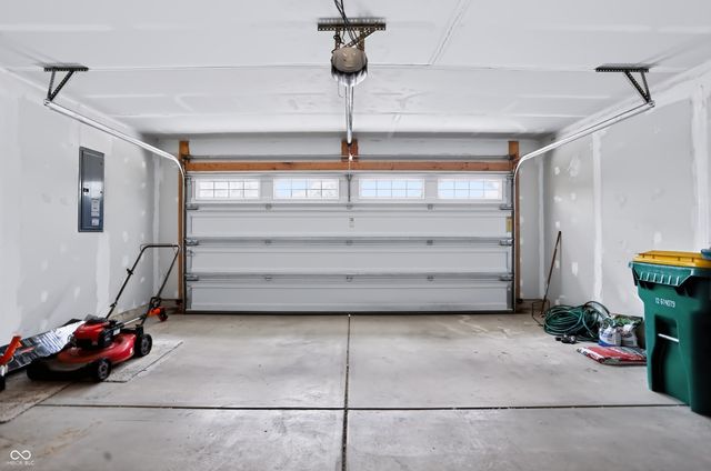 4546 Walcott Drive, Westfield, IN 46062