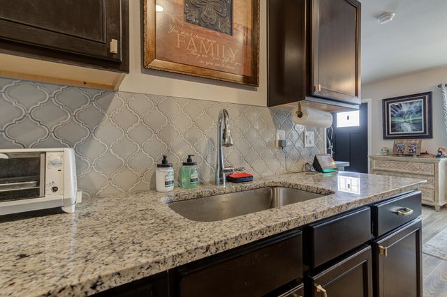 1633 139th Street, Lubbock, TX 79423