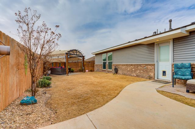 1633 139th Street, Lubbock, TX 79423