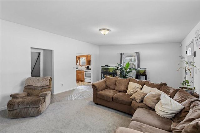 7126 Montana Avenue, Hammond, IN 46323