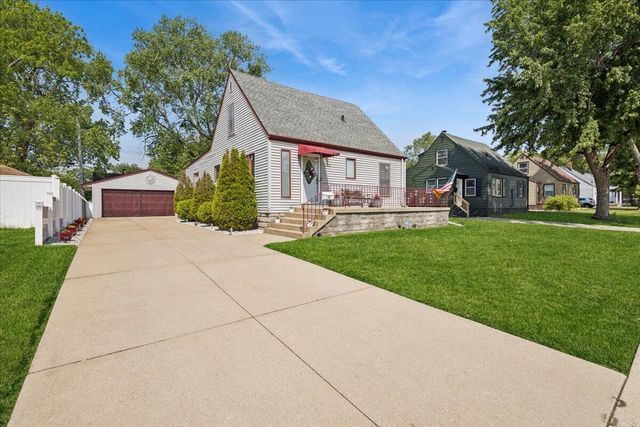 7126 Montana Avenue, Hammond, IN 46323