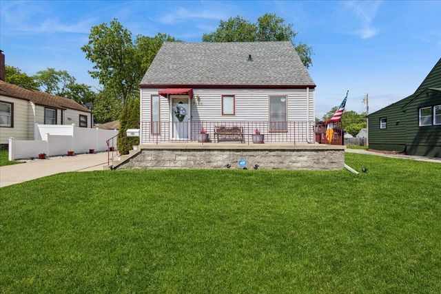 7126 Montana Avenue, Hammond, IN 46323