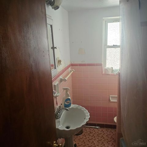 4450 Matson Avenue, Cincinnati, OH 45236