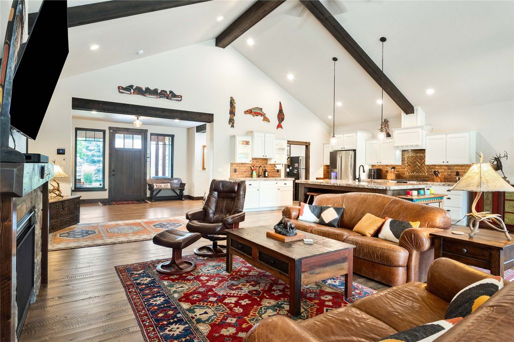 105 Whitetail Court, Bigfork, MT 59911 photo 4