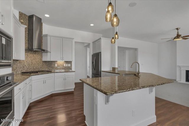 11745 Vista Park Drive, Sparks, NV 89441