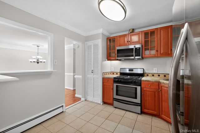 138 Spring Street, Massapequa, NY 11758