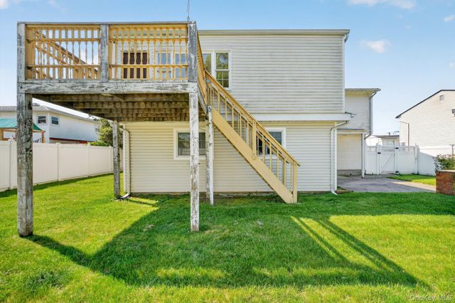 138 Spring Street, Massapequa, NY 11758