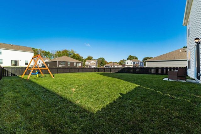 377 St James Gate Way, Newark, OH 43055