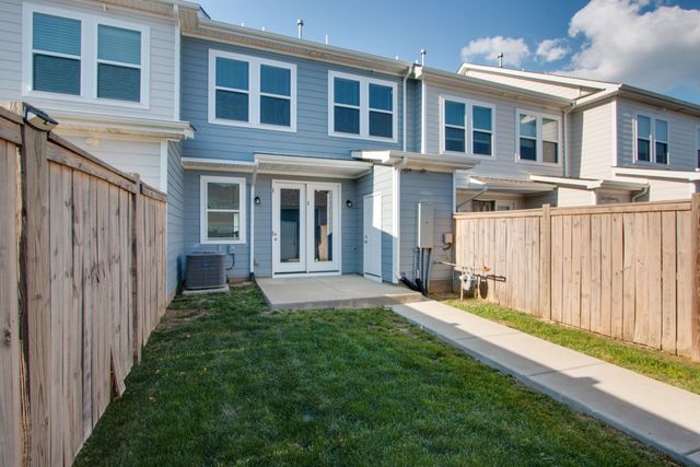205 Southmen Ln, Spring Hill, TN 37174