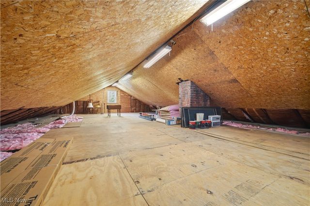 1122 Locust Drive, Ashtabula, OH 44004